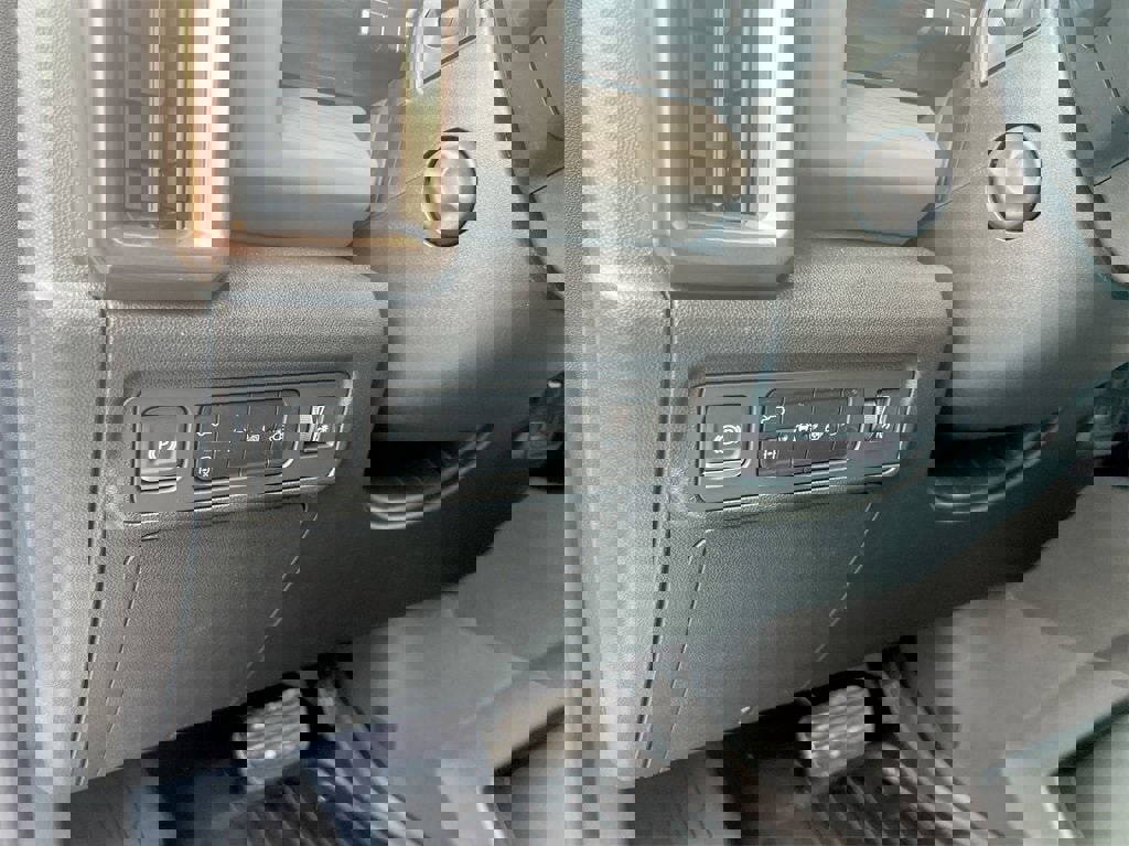 New 2025 GMC Hummer EV 2X image 16