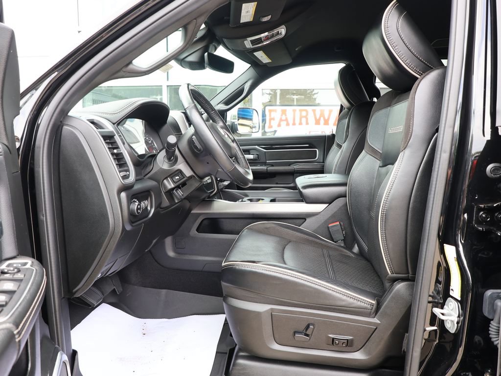Used 2020 RAM 2500 Laramie AWD/4WD image 13