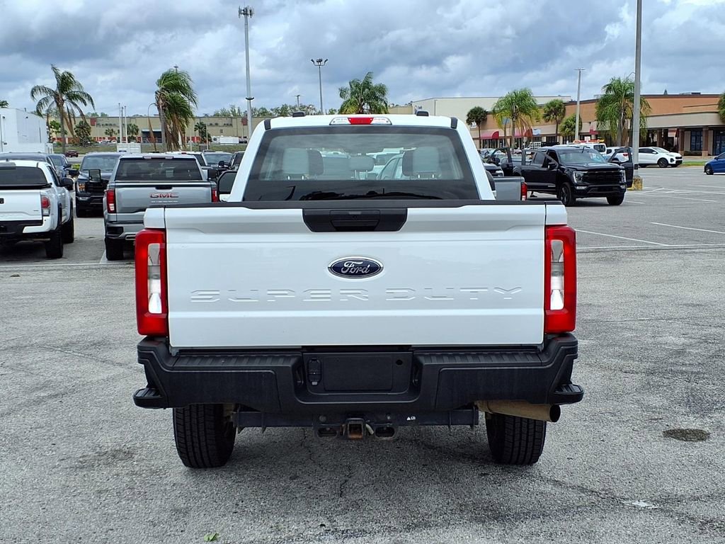 Used 2023 Ford F250 XL w/ Camper Package image 6