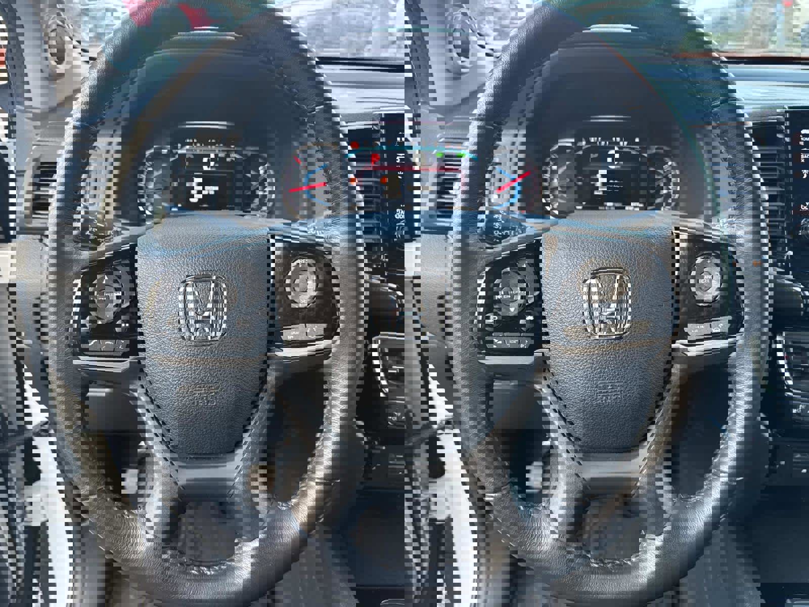 Used 2022 Honda Pilot Touring image 28