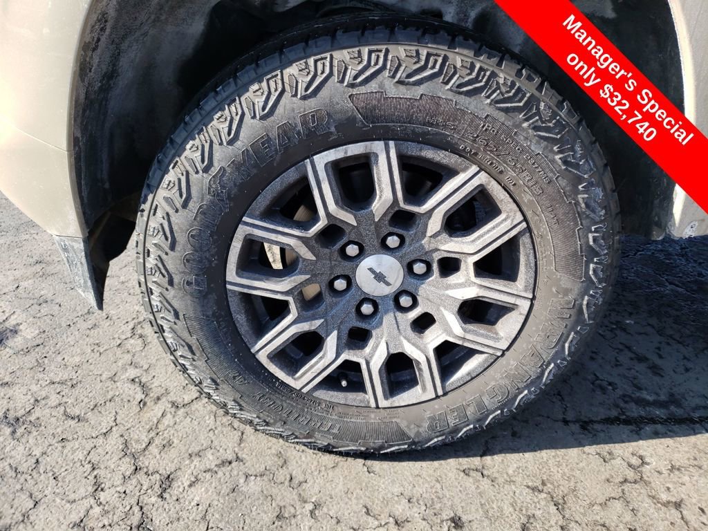 Used 2023 Chevrolet Colorado Z71 w/ Z71 Convenience Package 2 image 26