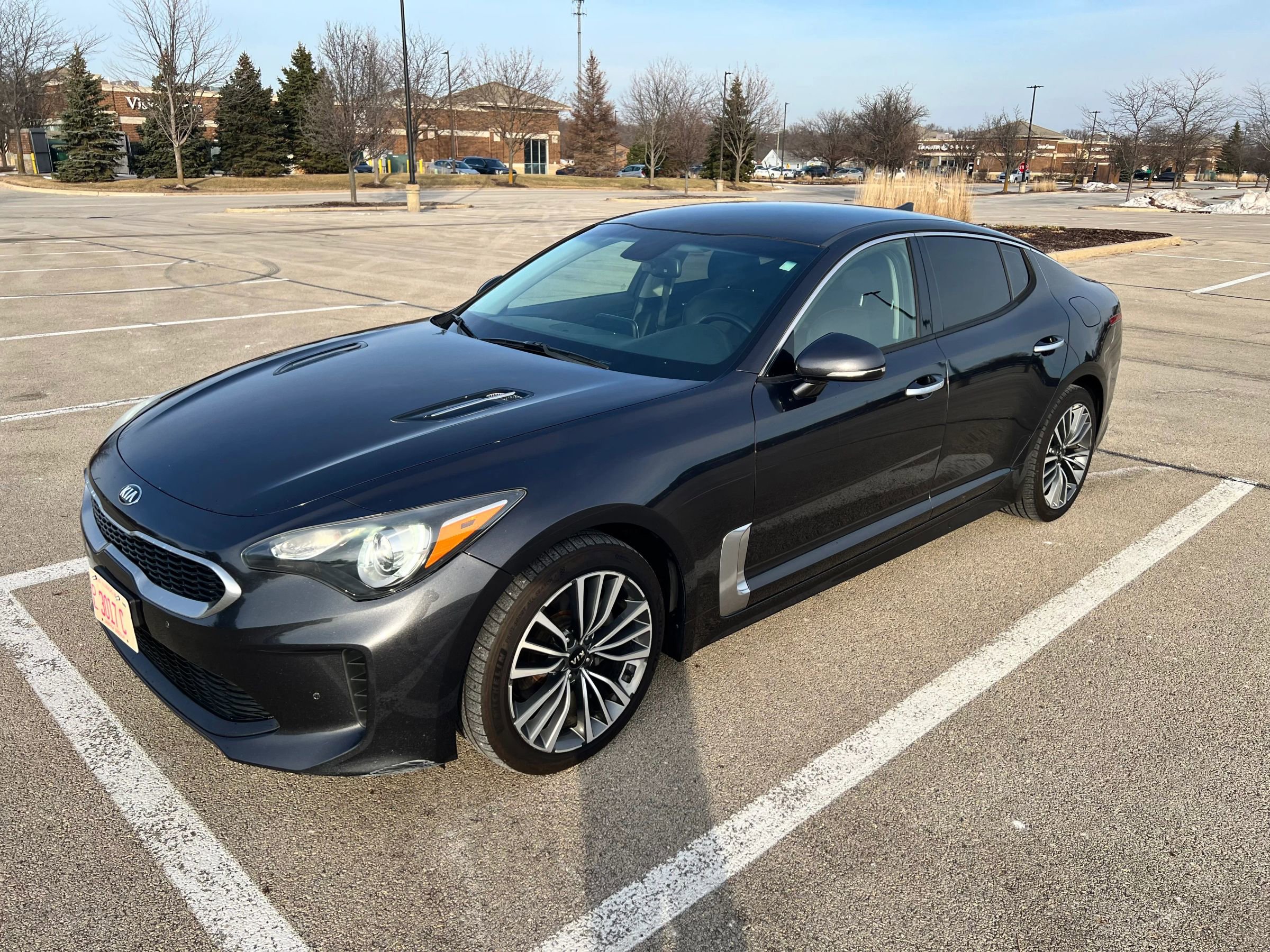 Used 2019 Kia Stinger image 4