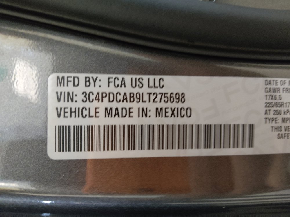 Used 2020 Dodge Journey SE w/ SE Popular Equipment Group FWD image 33