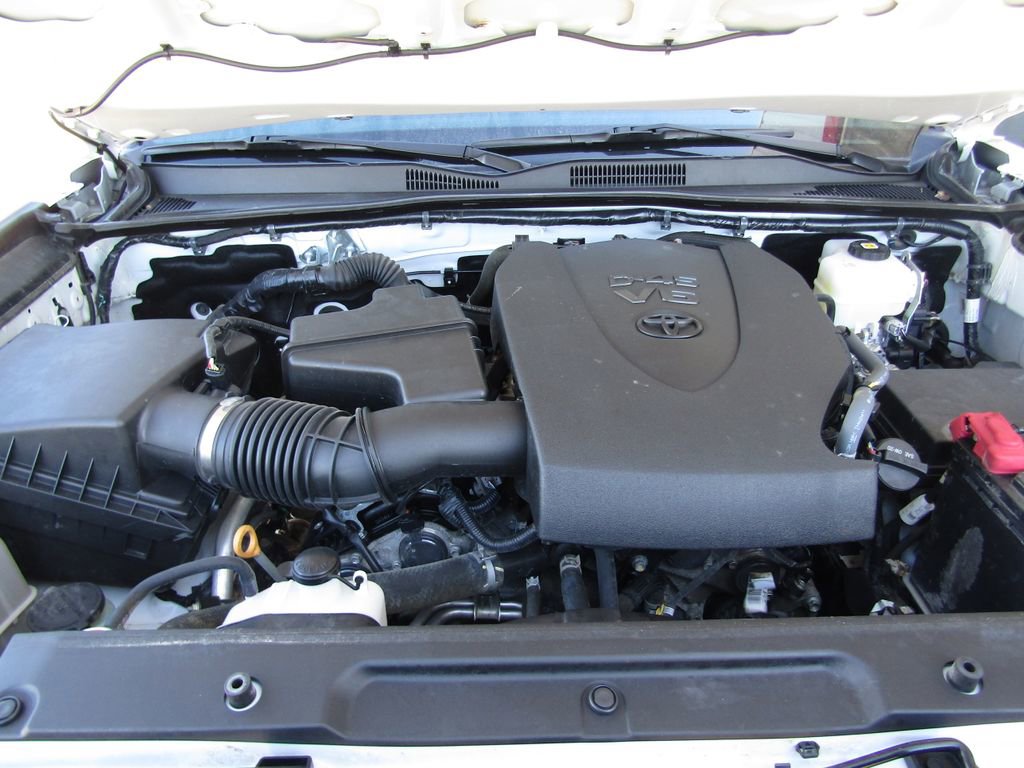 Used 2023 Toyota Tacoma 4x4 Double Cab image 29