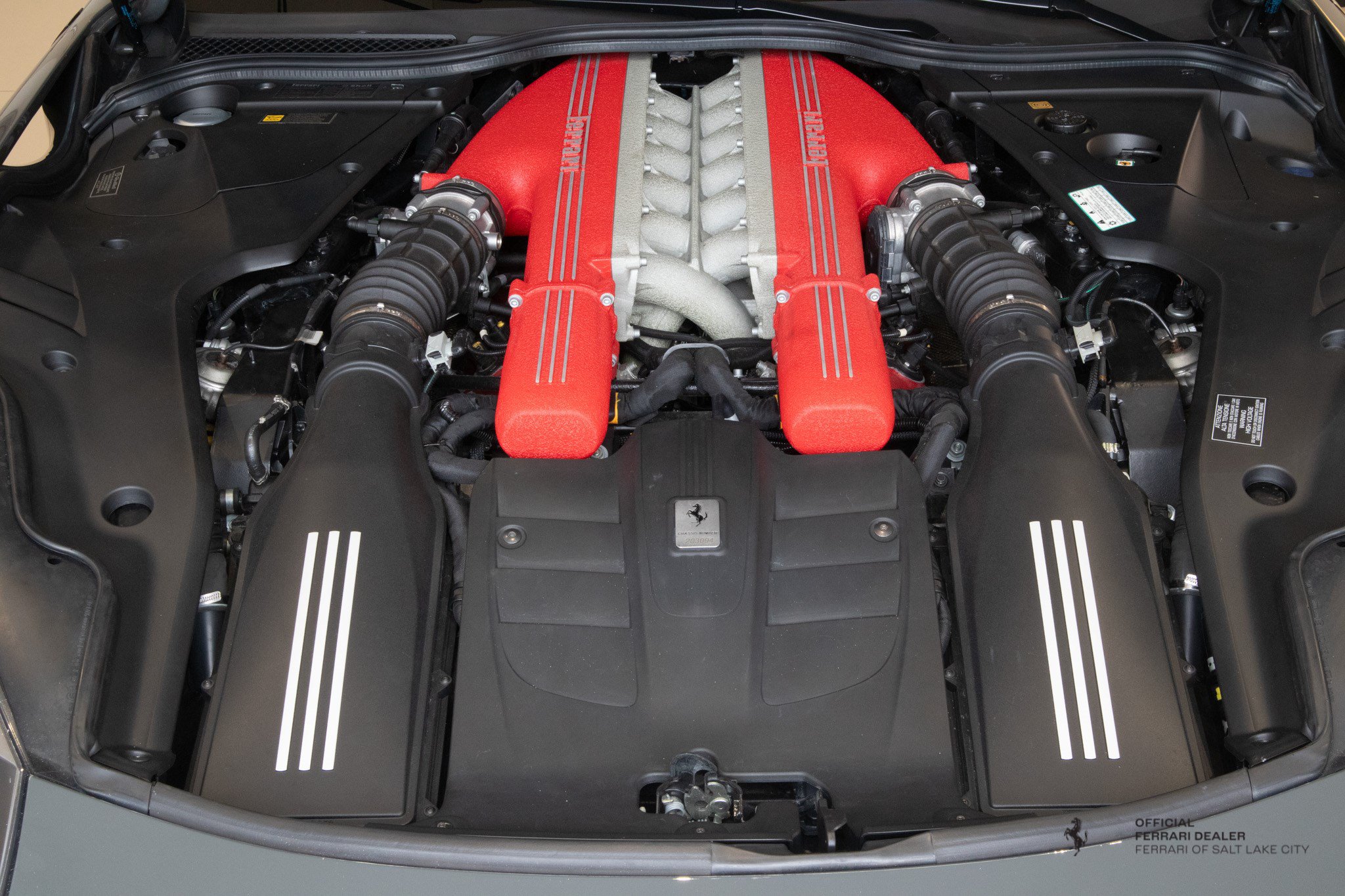 Used 2014 Ferrari F12 Berlinetta RWD image 10