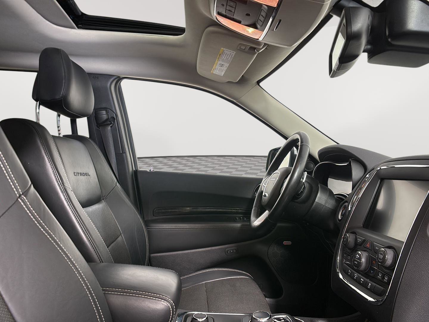 Used 2015 Dodge Durango Citadel w/ Technology Group image 24