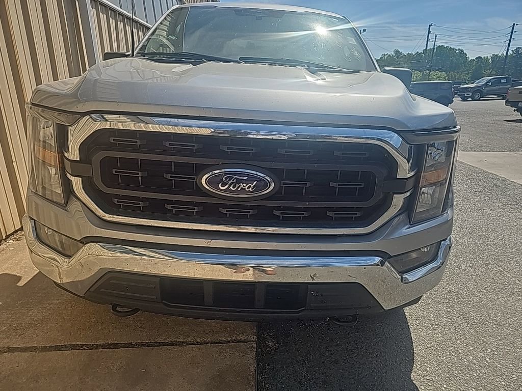 Used 2023 Ford F150 XLT image 2