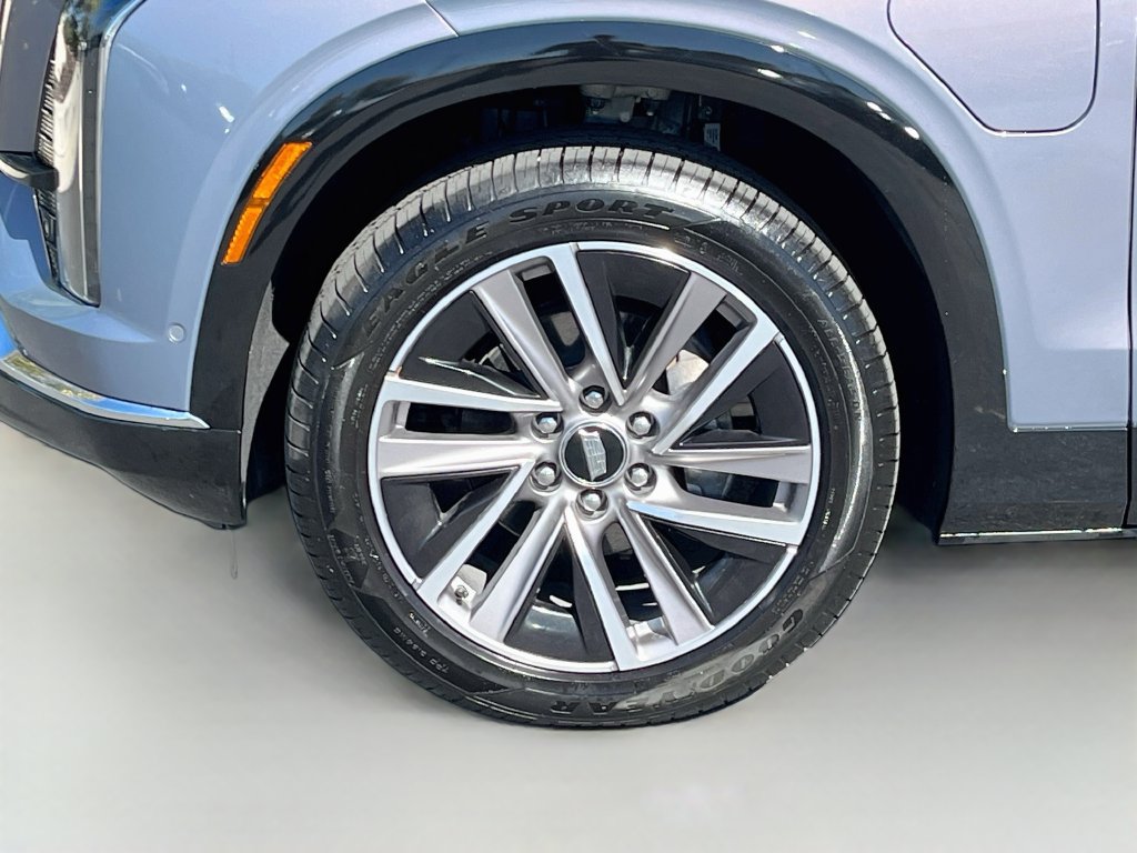 Used 2026 Cadillac Vistiq Luxury AWD/4WD image 34