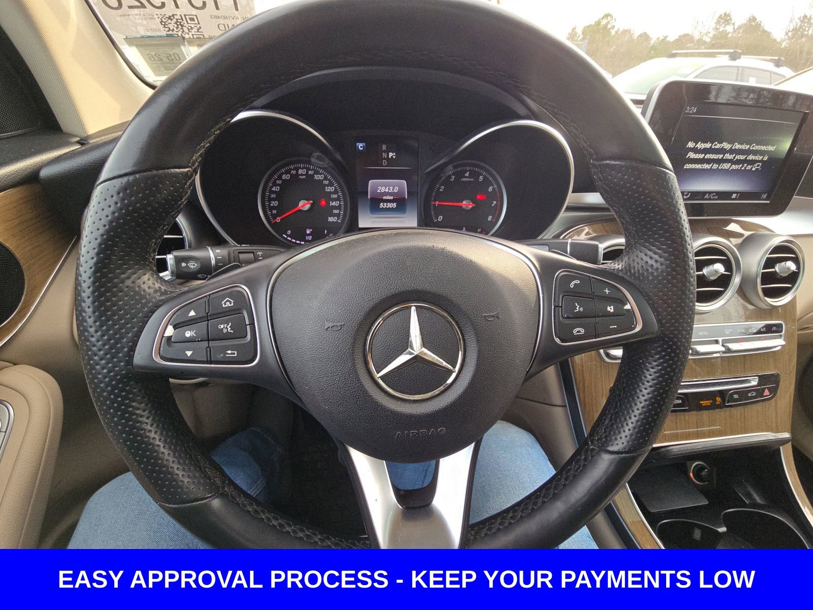 Used 2019 Mercedes-Benz GLC 300 4MATIC w/ Premium Package image 9