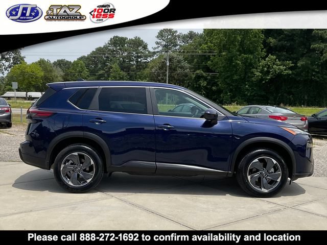 Used 2025 Nissan Rogue SV FWD image 7