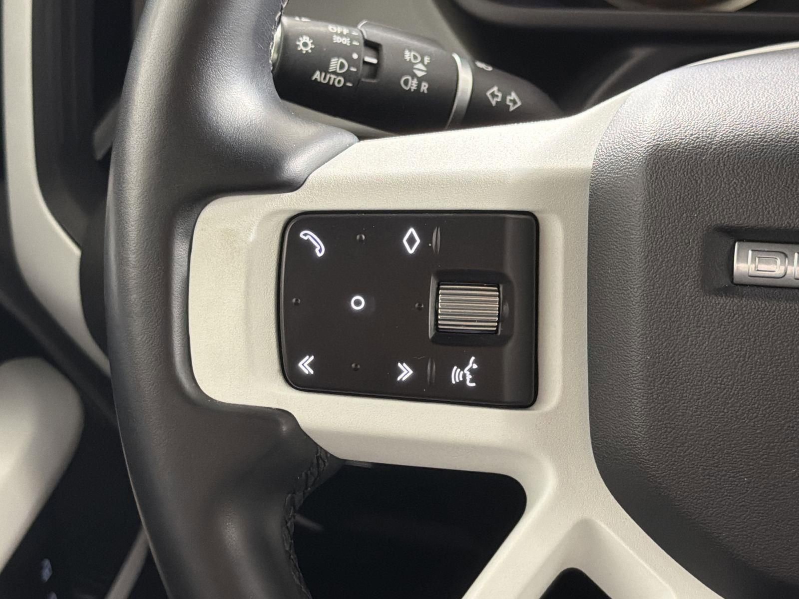 Used 2023 Land Rover Defender 110 S image 12