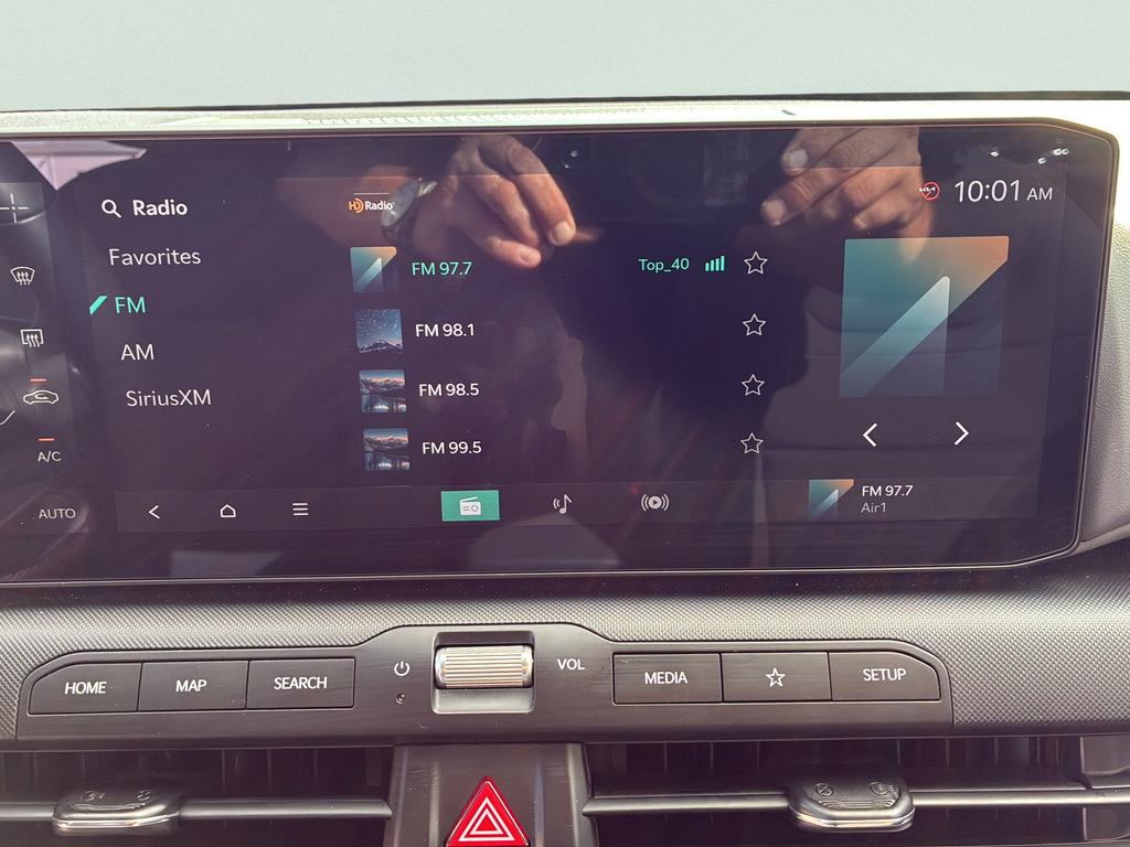 Certified 2025 Kia K4 EX FWD image 30