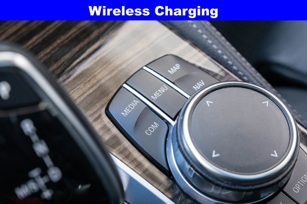 Used 2017 BMW 540i xDrive image 21