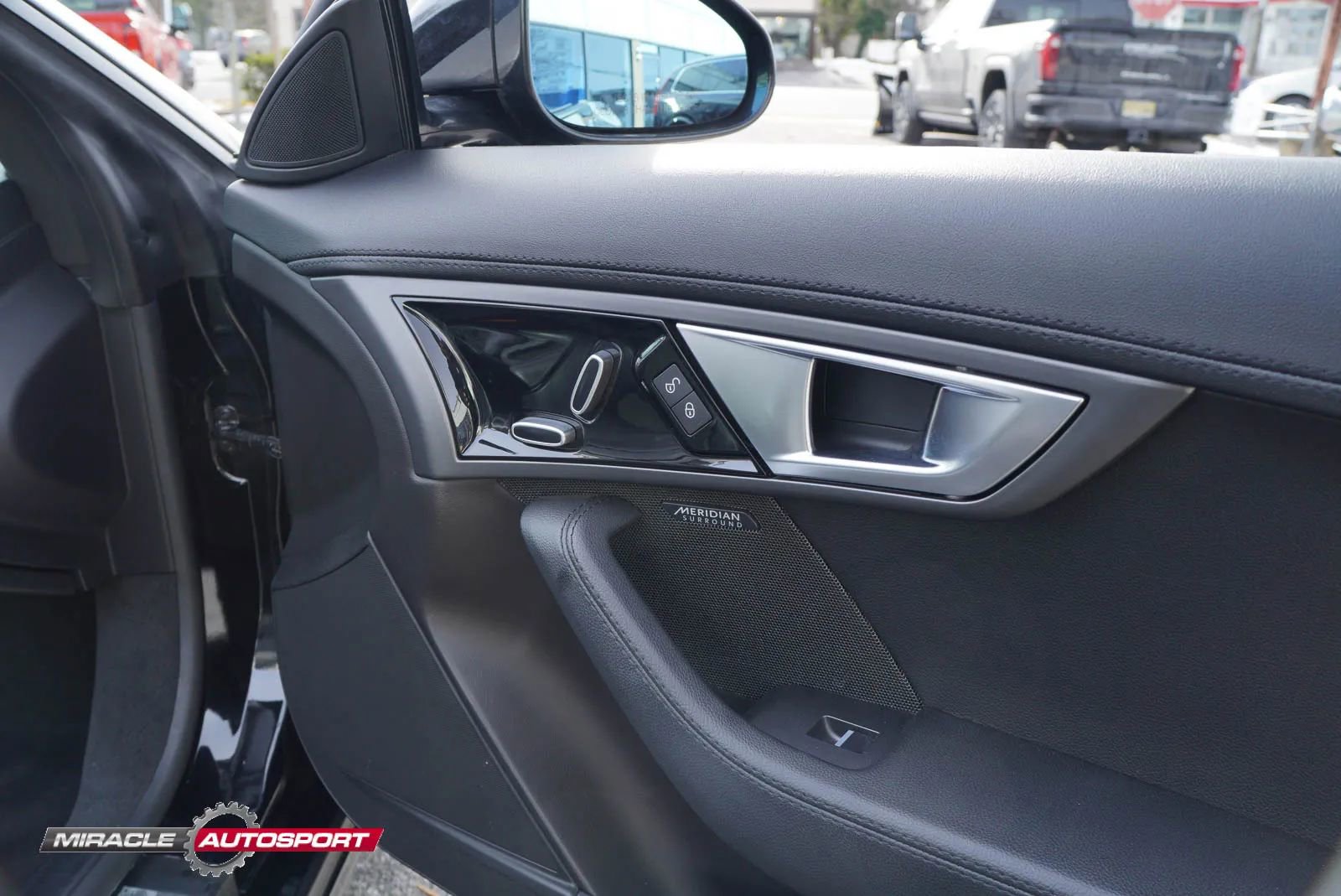 Used 2017 Jaguar F-TYPE Convertible RWD image 25