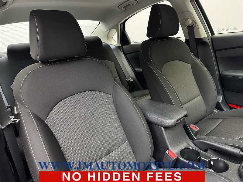 Used 2024 Kia Forte LXS FWD image 20