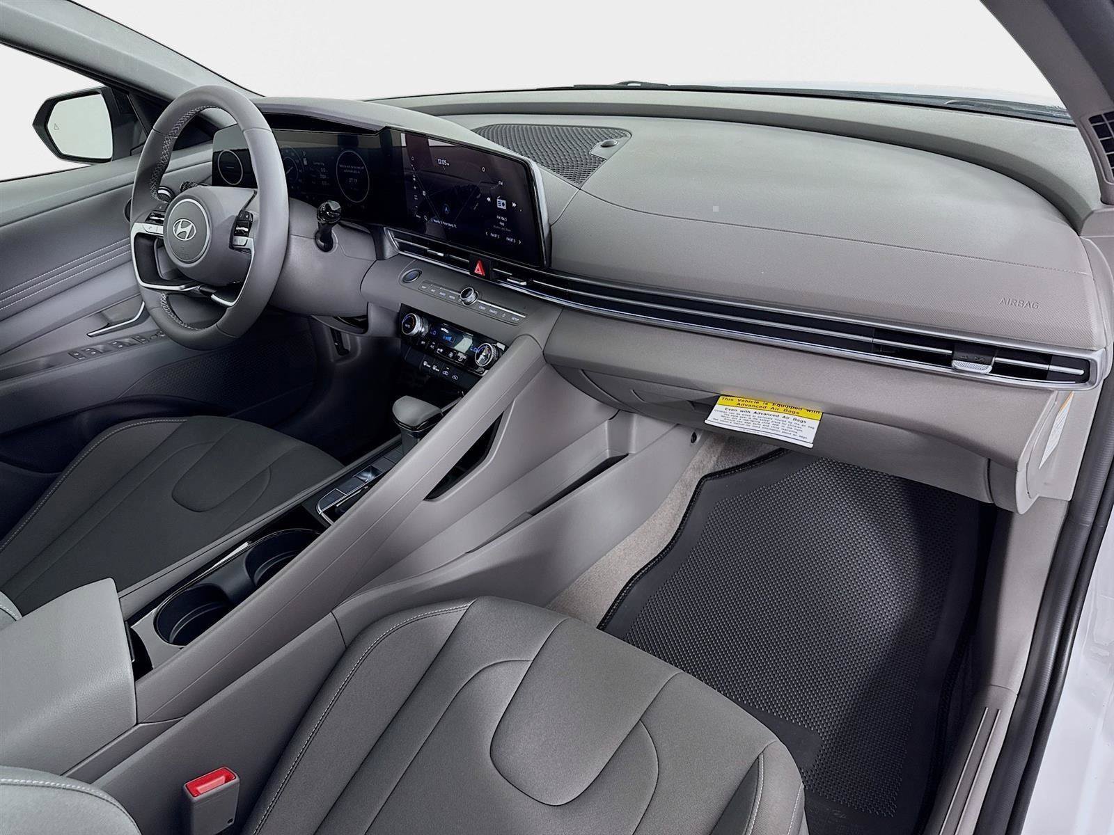 New 2025 Hyundai Elantra SEL w/ Cargo Package FWD image 27