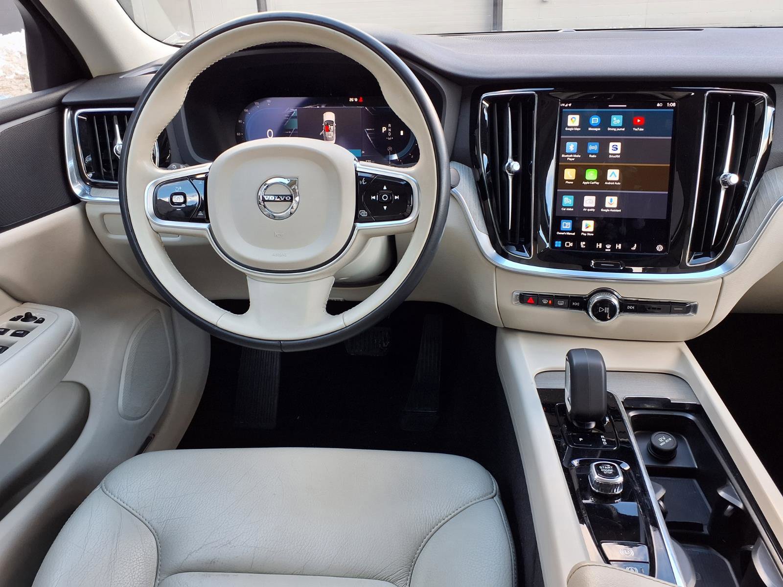 Used 2024 Volvo S60 B5 Plus image 6