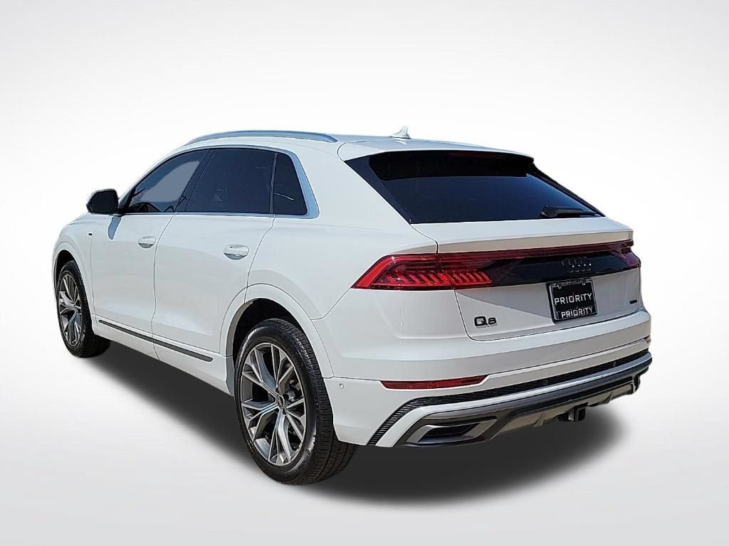 Used 2021 Audi Q8 Premium Plus w/ Premium Plus Package AWD/4WD image 3