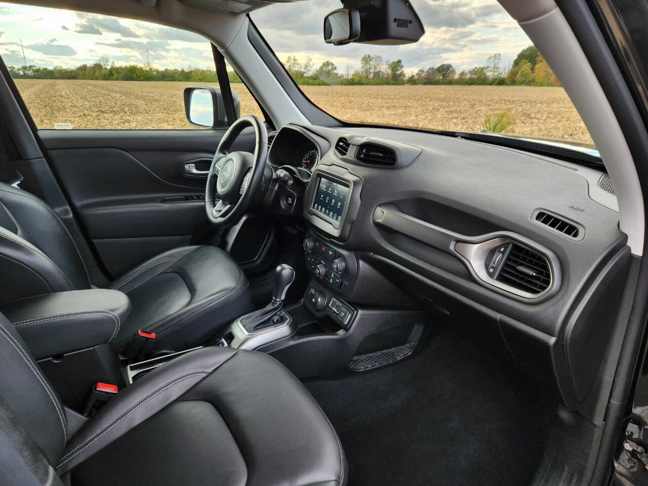 Used 2020 Jeep Renegade Limited w/ LED Lighting Group image 8