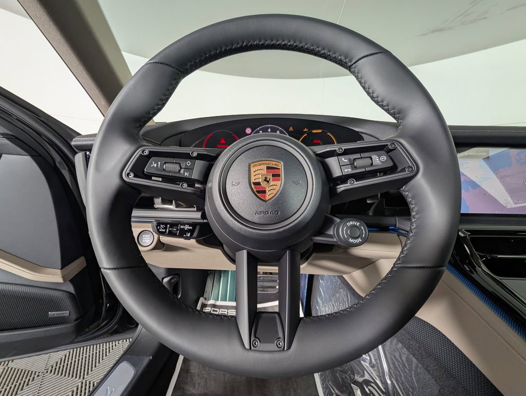 New 2026 Porsche Panamera 4 image 38