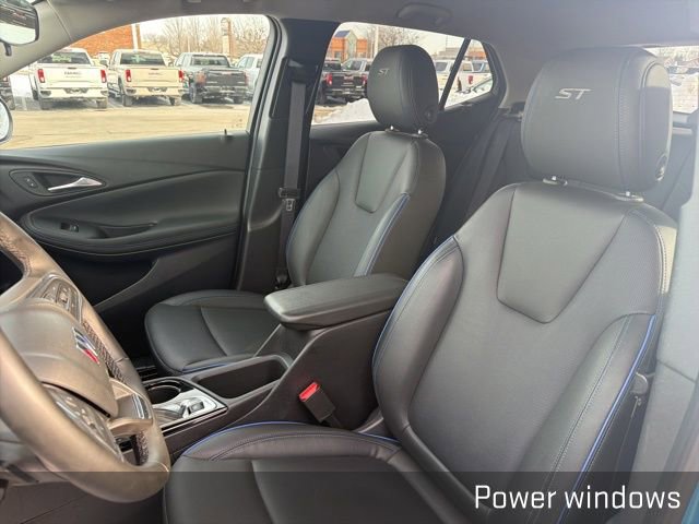 Used 2025 Buick Encore GX Sport Touring image 22