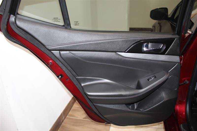 Used 2017 Nissan Maxima 3.5 SL FWD image 31