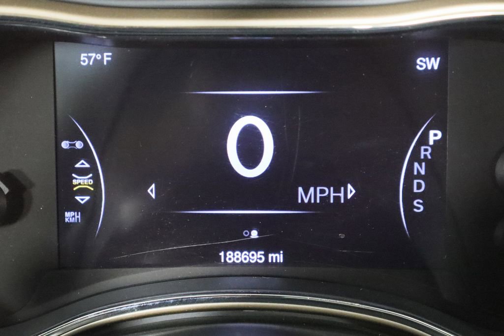 Used 2014 Jeep Grand Cherokee Summit image 40