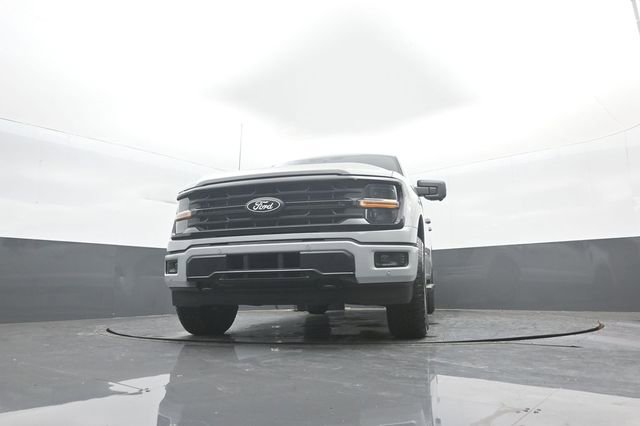 New 2026 Ford F150 XLT w/ Equipment Group 302A MID image 27