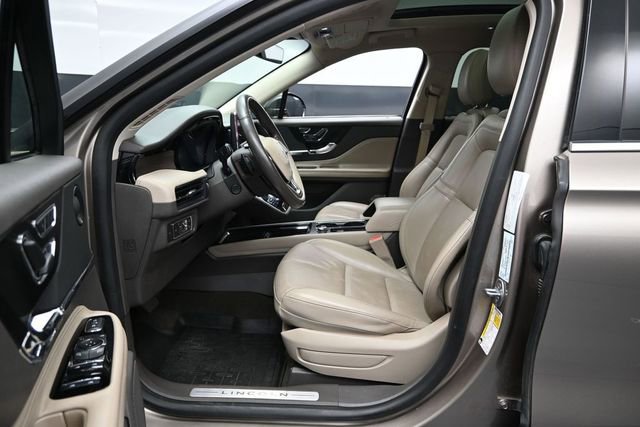 Used 2021 Lincoln Corsair Reserve AWD/4WD image 22