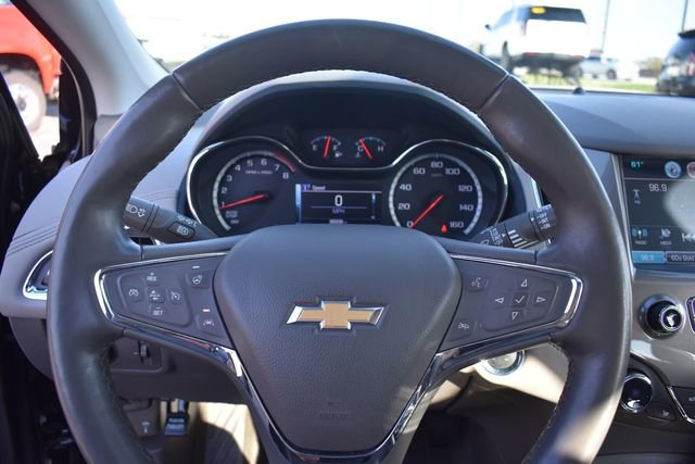 Certified 2018 Chevrolet Cruze Premier FWD image 29