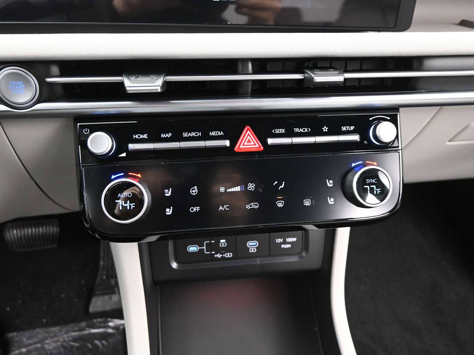 New 2026 Hyundai Tucson Limited image 18