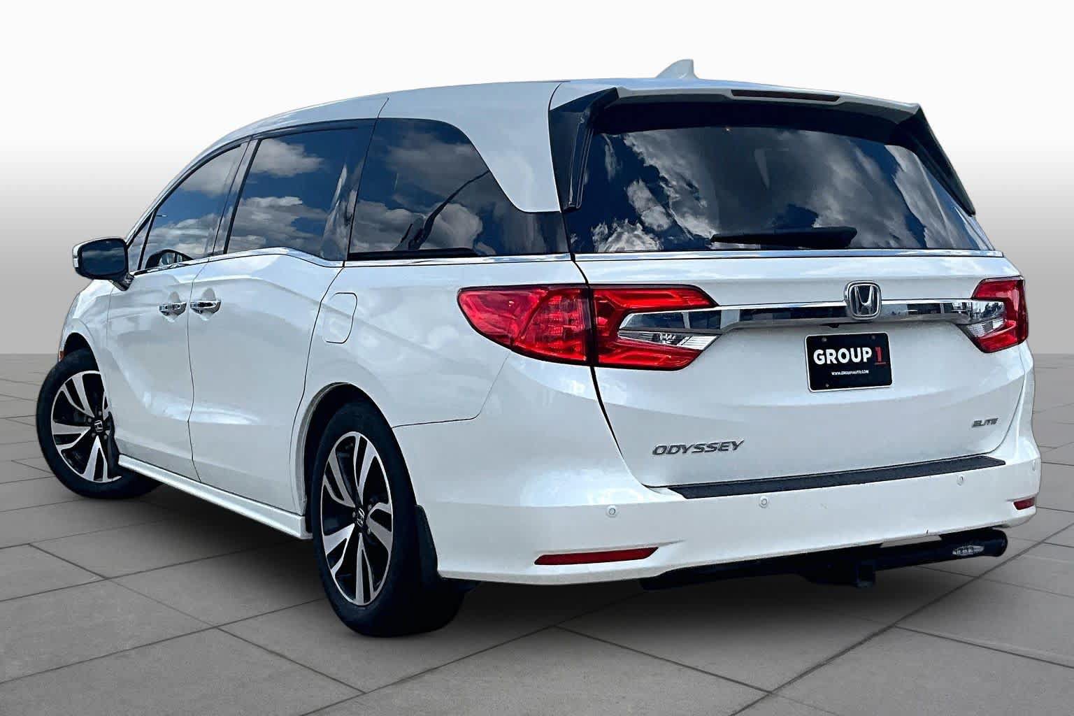 Used 2019 Honda Odyssey Elite image 12
