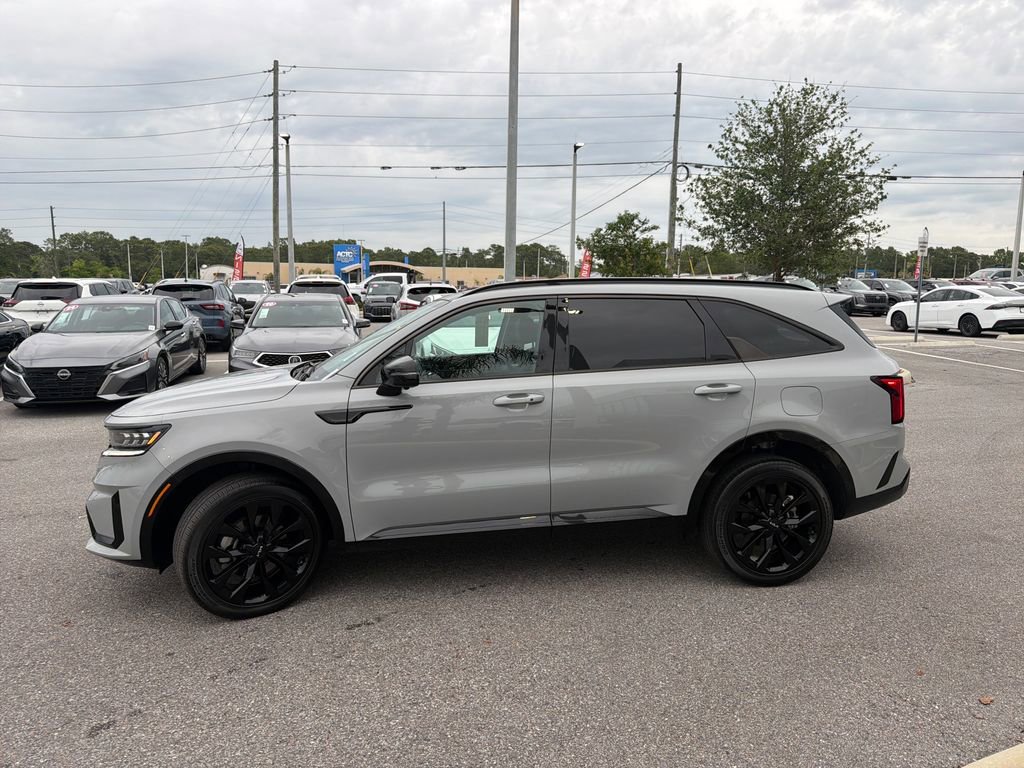 Used 2023 Kia Sorento SX AWD/4WD image 4