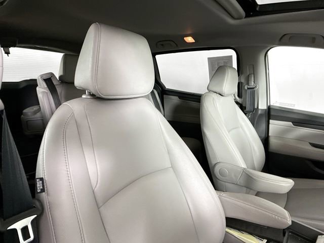 Used 2022 Honda Odyssey EX-L image 11
