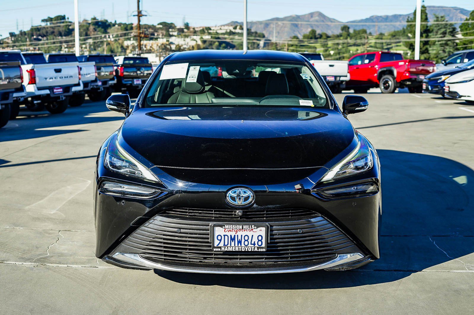 Used 2022 Toyota Mirai XLE image 2