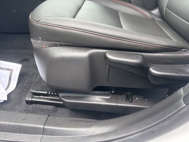 Used 2024 Chevrolet Trax RS w/ Sunroof Package image 27