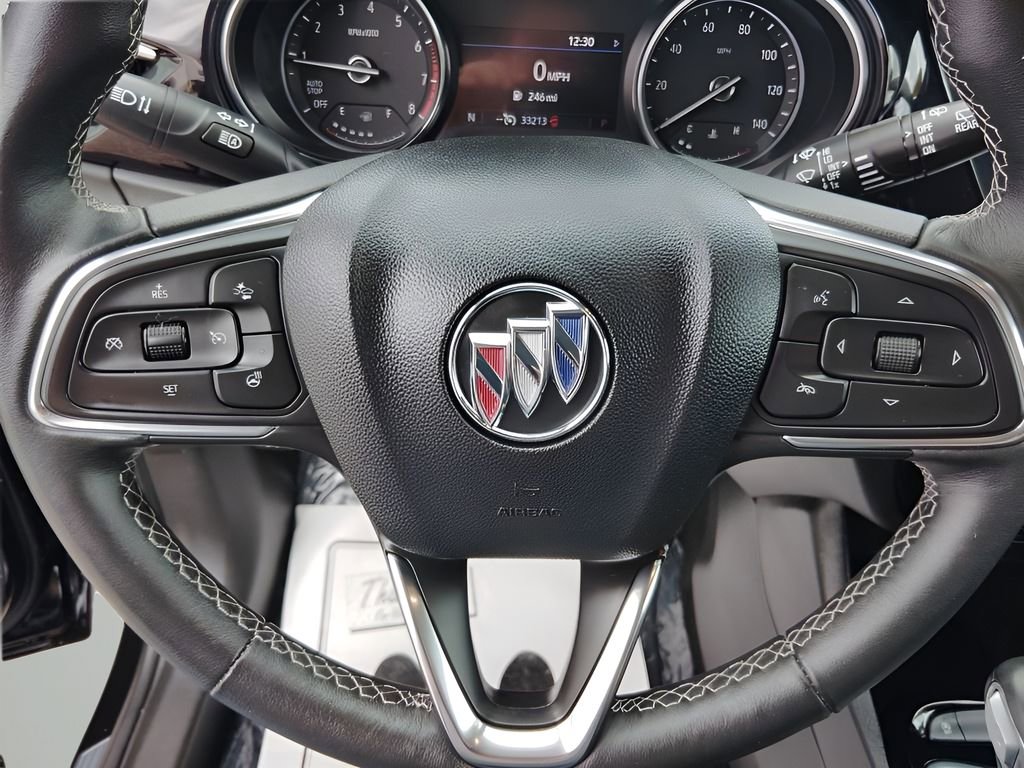 Used 2023 Buick Encore GX Essence FWD image 18