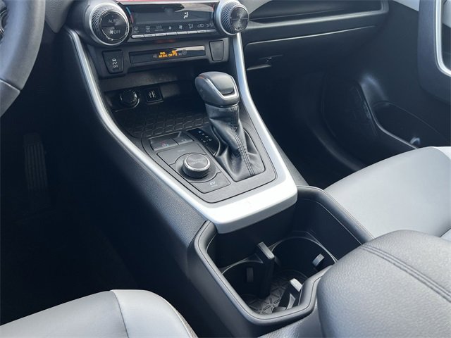 Used 2025 Toyota RAV4 XLE Premium image 18