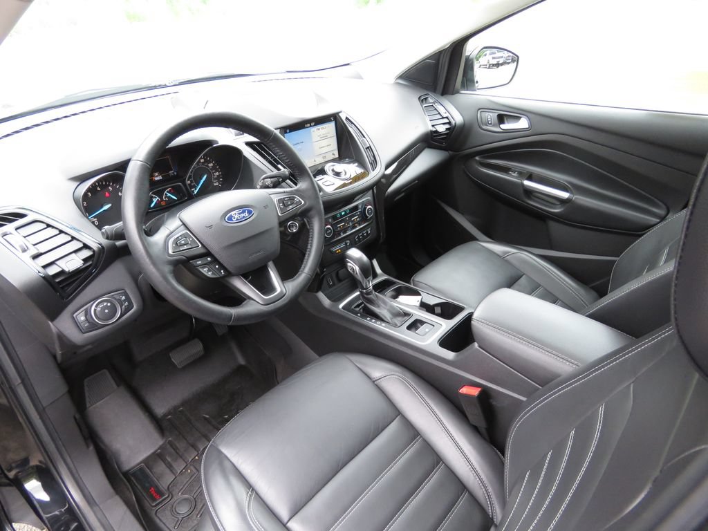 Used 2019 Ford Escape Titanium AWD/4WD image 11