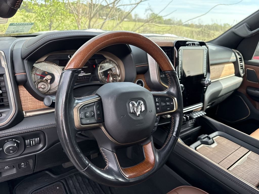 Used 2019 RAM 1500 Limited image 17