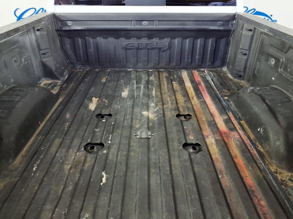 Used 2024 GMC Sierra 2500 AT4 w/ AT4 Premium Plus Package image 5