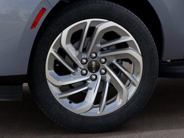 New 2027 Lincoln Navigator Premiere RWD image 19