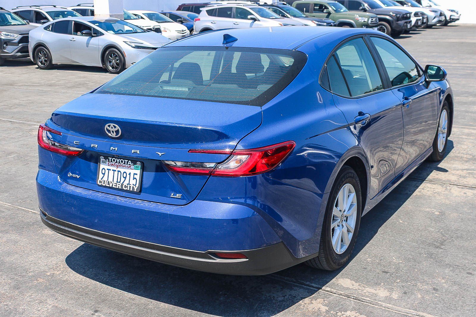 Certified 2025 Toyota Camry LE FWD image 14
