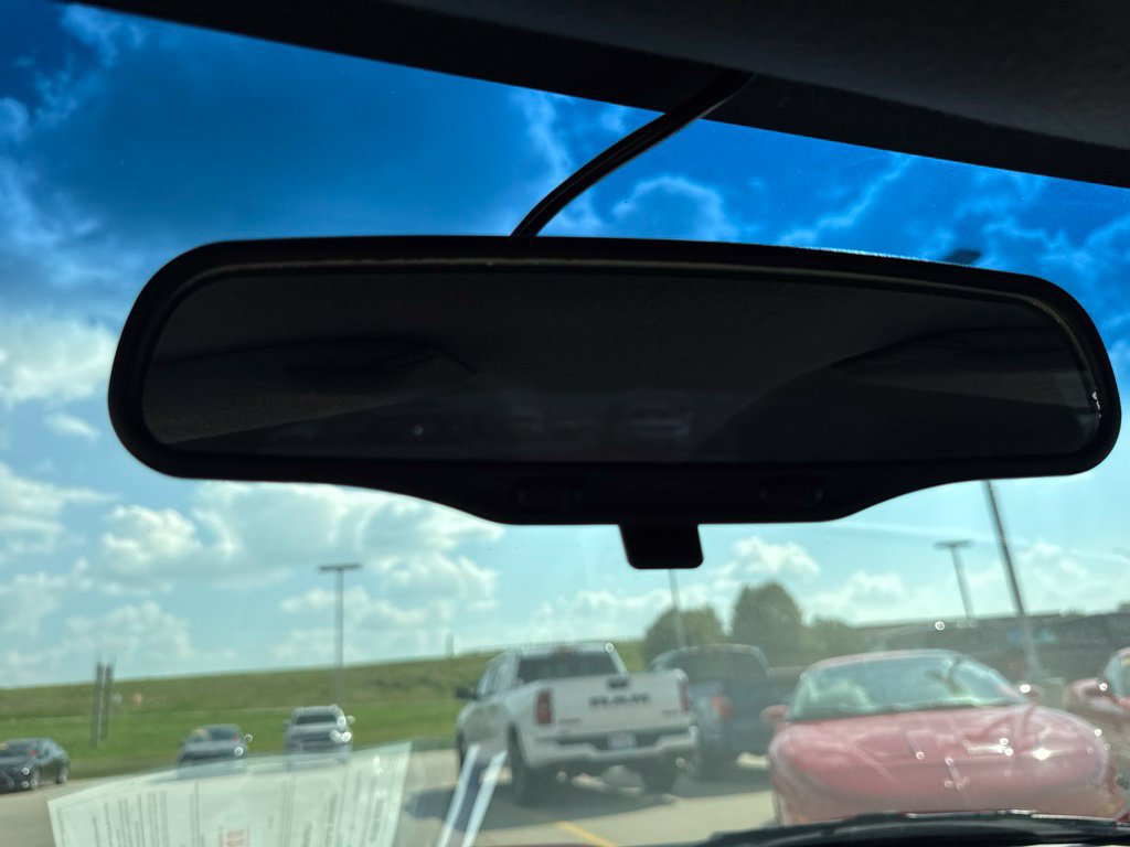 Used 1996 Chevrolet Camaro Z28 RWD image 16