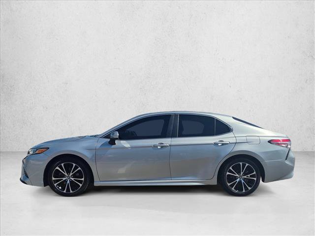 Used 2018 Toyota Camry SE FWD image 9