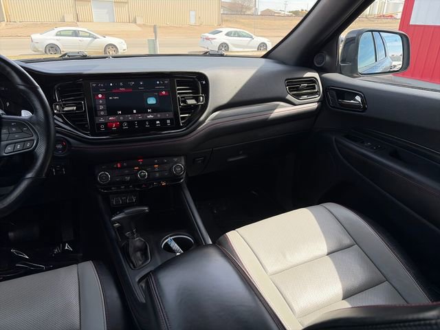 Used 2023 Dodge Durango GT image 31