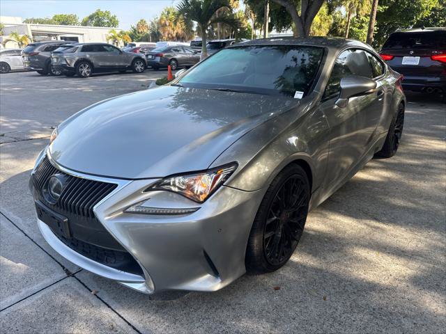 Used 2015 Lexus RC 350 w/ Luxury Package RWD image 2