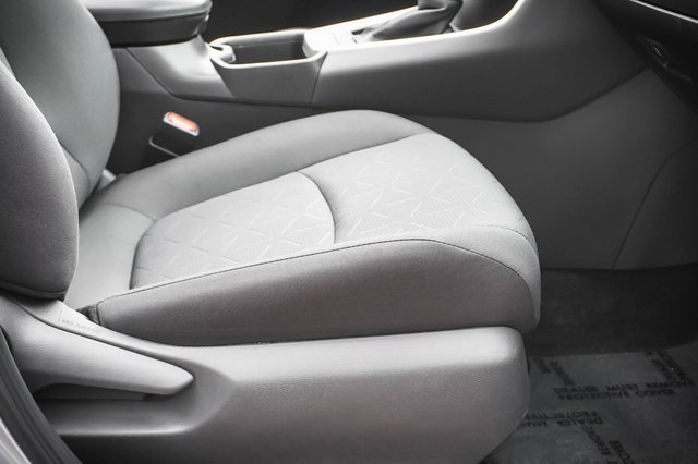 Used 2024 Toyota RAV4 XLE image 24