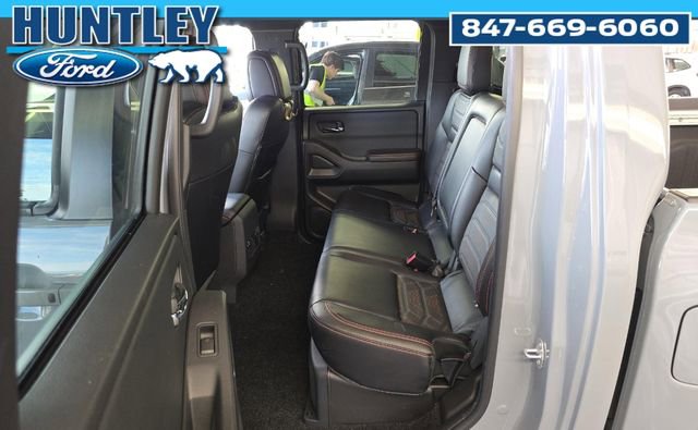 Used 2025 Nissan Frontier PRO-4X w/ Pro Premium Package image 10