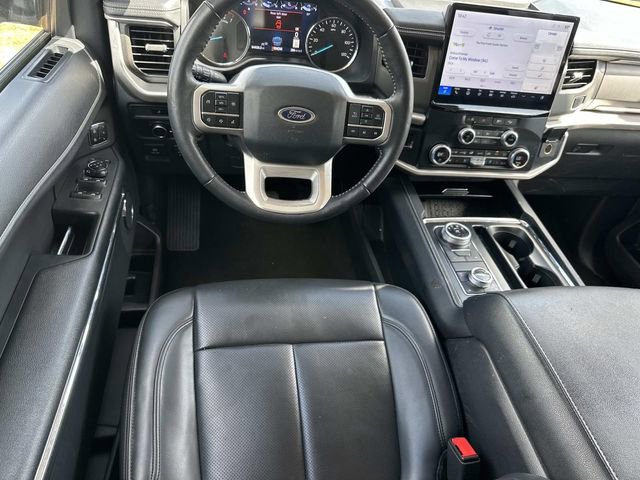 Used 2024 Ford Expedition XLT AWD/4WD image 20
